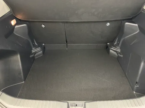 BF24TDU Toyota Yaris Cross 1.5 Hybrid Icon 5dr CVT Thumbnail #7