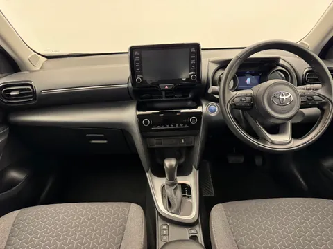BF24TDU Toyota Yaris Cross 1.5 Hybrid Icon 5dr CVT Thumbnail #9