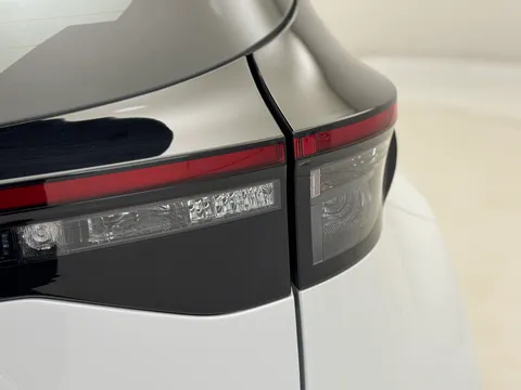 BF24TDU Toyota Yaris Cross 1.5 Hybrid Icon 5dr CVT Thumbnail #30