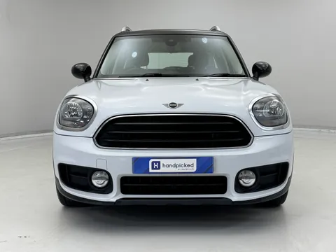 AO18TKJ Mini Countryman 1.5 Cooper 5dr Thumbnail #2