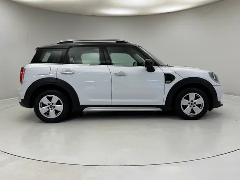 AO18TKJ Mini Countryman 1.5 Cooper 5dr Thumbnail #4