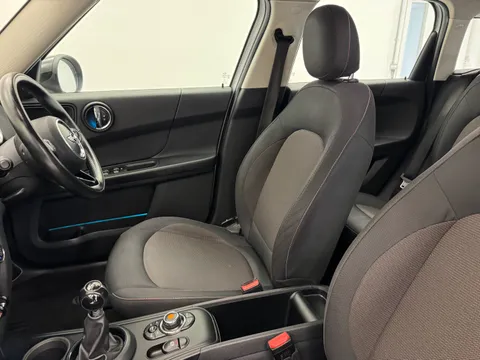 AO18TKJ Mini Countryman 1.5 Cooper 5dr Thumbnail #12