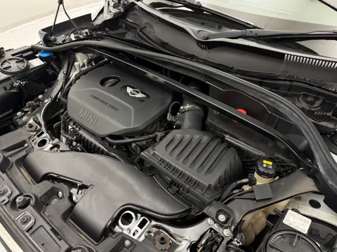 AO18TKJ Mini Countryman 1.5 Cooper 5dr Thumbnail #28