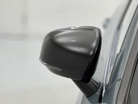 SY71GZA Volvo V90 2.0 B4D R DESIGN 5dr Auto Thumbnail #33