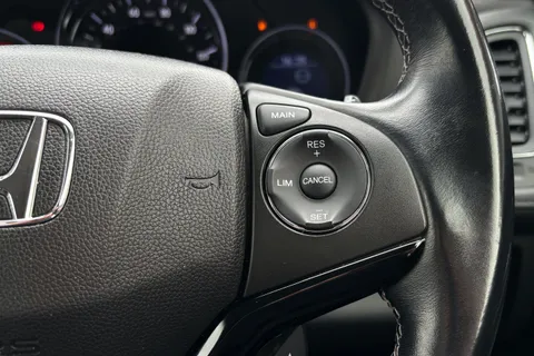 PK69TAU Honda Hr-V 1.5 i-VTEC EX CVT 5dr Thumbnail #28