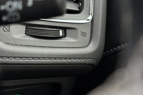 PK69TAU Honda Hr-V 1.5 i-VTEC EX CVT 5dr Thumbnail #32