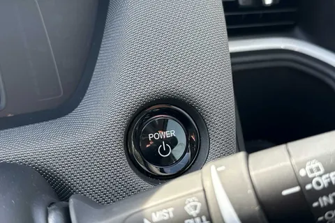 MV23UJU Honda Jazz 1.5 i-MMD Hybrid Crosstar EX 5dr eCVT Thumbnail #16