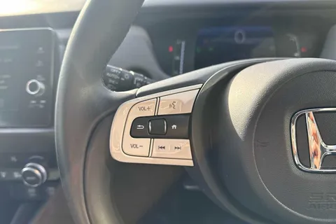 MV23UJU Honda Jazz 1.5 i-MMD Hybrid Crosstar EX 5dr eCVT Thumbnail #18