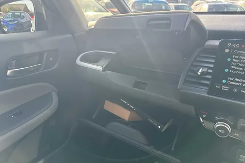 MV23UJU Honda Jazz 1.5 i-MMD Hybrid Crosstar EX 5dr eCVT Thumbnail #26