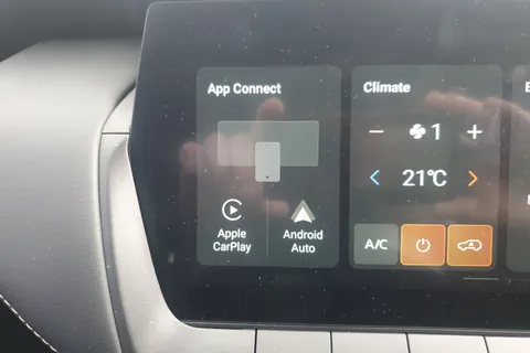 LF74JNW Mg Motor Uk Zs 1.5 Hybrid+ Trophy 5dr Auto Thumbnail #13