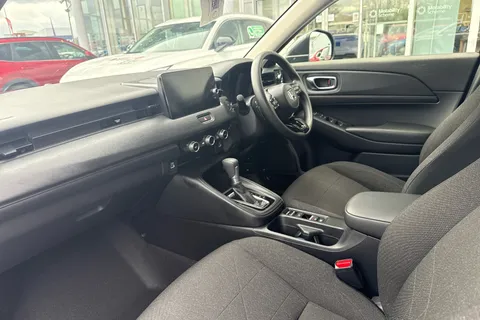 MC23UGW Honda Hr-V 1.5 eHEV Elegance 5dr CVT Thumbnail #3