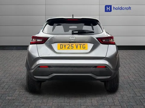 DY25VTG Nissan Juke 1.0 DiG-T N-Connecta 5dr DCT Thumbnail #5