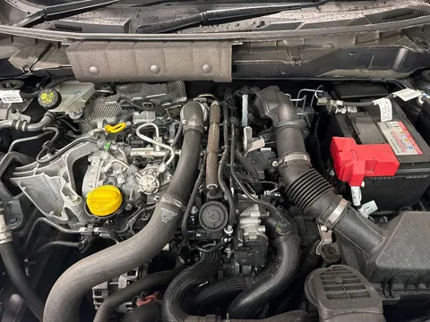 DY25VTG Nissan Juke 1.0 DiG-T N-Connecta 5dr DCT Thumbnail #10