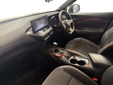 DY25VTG Nissan Juke 1.0 DiG-T N-Connecta 5dr DCT Thumbnail #11