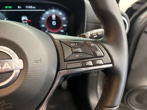 DY25VTG Nissan Juke 1.0 DiG-T N-Connecta 5dr DCT Thumbnail #24