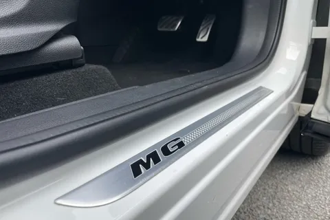MT22RSZ Mg Motor Uk Hs 1.5 T-GDI Exclusive 5dr DCT Thumbnail #19