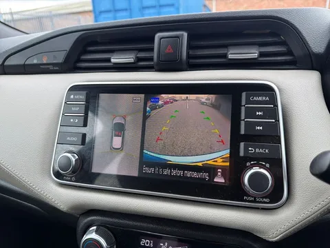 14 of 25 for Nissan Micra 1.0 IG-T 92 Tekna 5dr CVT