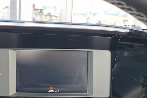 DE22GVL Vauxhall Mokka 1.2 Turbo Elite Edition 5dr Auto Thumbnail #12