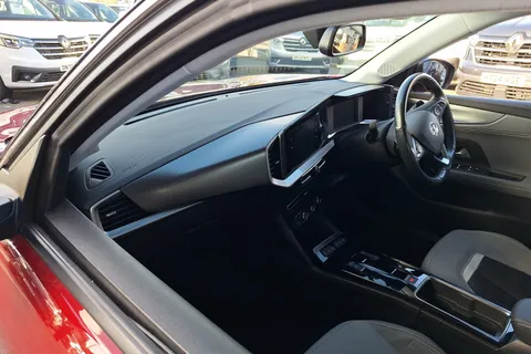 DE22GVL Vauxhall Mokka 1.2 Turbo Elite Edition 5dr Auto Thumbnail #18