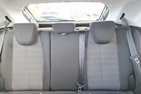 OE21DWZ Vauxhall Corsa 1.2 SE 5dr Thumbnail #11