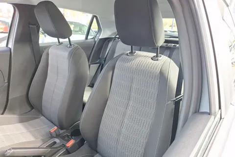 OE21DWZ Vauxhall Corsa 1.2 SE 5dr Thumbnail #17