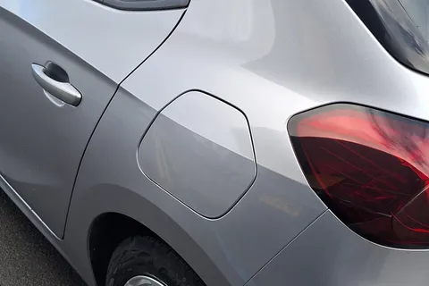 OE21DWZ Vauxhall Corsa 1.2 SE 5dr Thumbnail #35