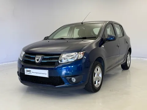 DS16TMU Dacia Sandero 0.9 TCe Laureate 5dr [Start Stop] Thumbnail #3