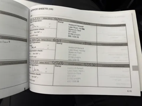 DS16TMU Dacia Sandero 0.9 TCe Laureate 5dr [Start Stop] Thumbnail #19