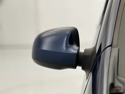 DS16TMU Dacia Sandero 0.9 TCe Laureate 5dr [Start Stop] Thumbnail #28