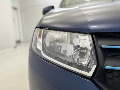 DS16TMU Dacia Sandero 0.9 TCe Laureate 5dr [Start Stop] Thumbnail #30