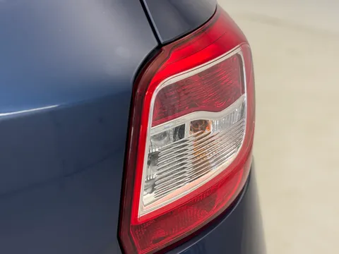 DS16TMU Dacia Sandero 0.9 TCe Laureate 5dr [Start Stop] Thumbnail #31