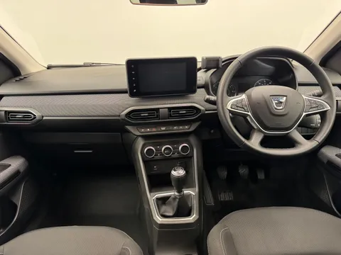 12 of 34 for DACIA JOGGER 1.0 TCe Extreme SE 5dr