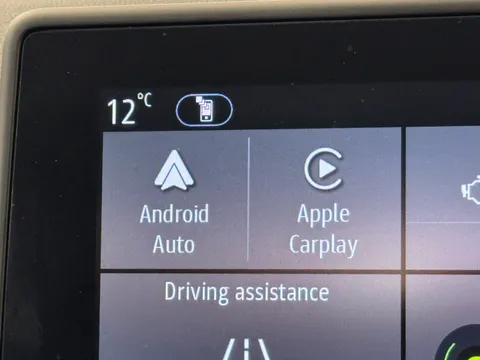 YO73EHK Renault Captur 1.6 E-Tech full hybrid 145 Techno 5dr Auto Thumbnail #21