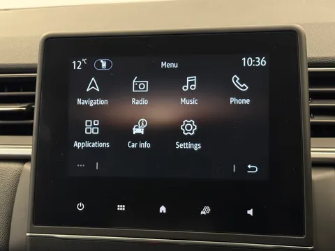 YO73EHK Renault Captur 1.6 E-Tech full hybrid 145 Techno 5dr Auto Thumbnail #22