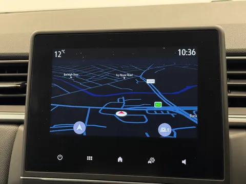 YO73EHK Renault Captur 1.6 E-Tech full hybrid 145 Techno 5dr Auto Thumbnail #23