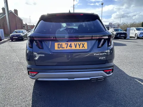 DL74VYX Hyundai Tucson 1.6T Plug-in Hybrid Ultimate 5dr 4WD Auto Thumbnail #7