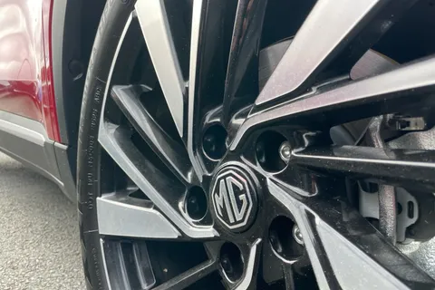 LE74JKO Mg Motor Uk Zs 1.5 Hybrid+ Trophy 5dr Auto Thumbnail #16