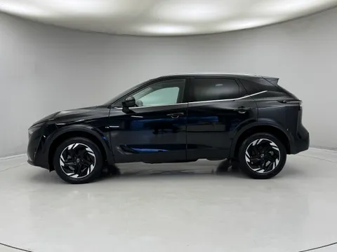 OW25EEJ Nissan Qashqai 1.3 DiG-T MH N-Connecta [Glass Roof] 5dr Thumbnail #7