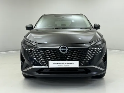 OW25EEJ Nissan Qashqai 1.3 DiG-T MH N-Connecta [Glass Roof] 5dr Thumbnail #4