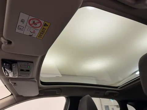 OW25EEJ Nissan Qashqai 1.3 DiG-T MH N-Connecta [Glass Roof] 5dr Thumbnail #16