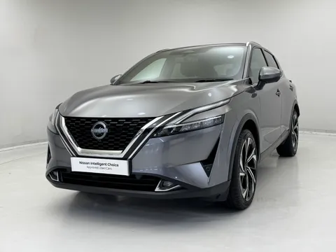 DS72RXZ Nissan Qashqai 1.3 DiG-T MH 158 Tekna+ 5dr Xtronic Thumbnail #5