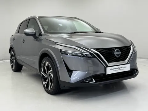 DS72RXZ Nissan Qashqai 1.3 DiG-T MH 158 Tekna+ 5dr Xtronic Thumbnail #2