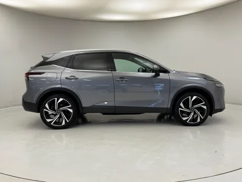 DS72RXZ Nissan Qashqai 1.3 DiG-T MH 158 Tekna+ 5dr Xtronic Thumbnail #11