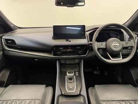 DS72RXZ Nissan Qashqai 1.3 DiG-T MH 158 Tekna+ 5dr Xtronic Thumbnail #3