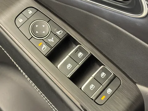 DS72RXZ Nissan Qashqai 1.3 DiG-T MH 158 Tekna+ 5dr Xtronic Thumbnail #21