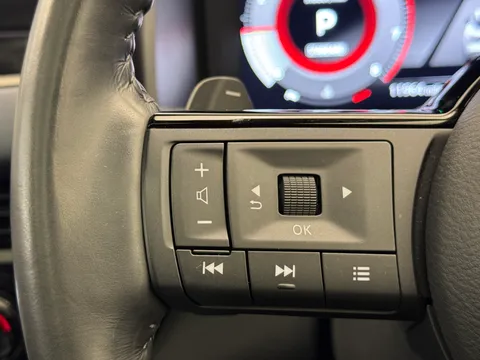 DS72RXZ Nissan Qashqai 1.3 DiG-T MH 158 Tekna+ 5dr Xtronic Thumbnail #25