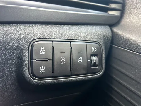 EA21YXT Hyundai Bayon 1.0 TGDi [120] 48V MHEV Premium 5dr Thumbnail #24