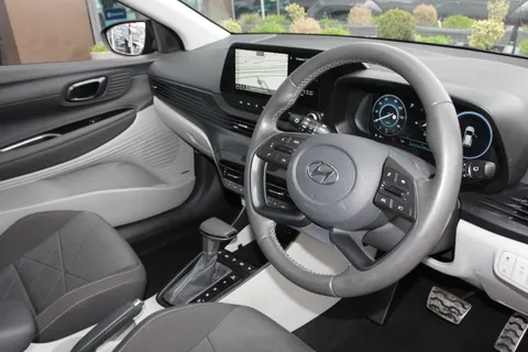 SD73EFJ Hyundai Bayon 1.0 TGDi 48V MHEV Ultimate 5dr DCT Thumbnail #16