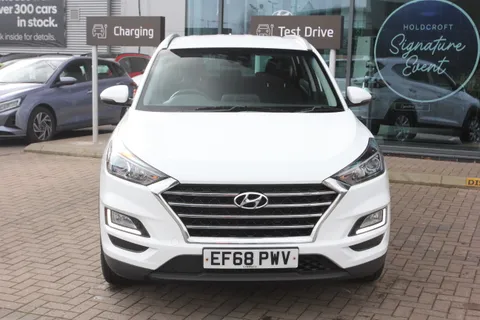 EF68PWV Hyundai Tucson 1.6 GDi SE Nav 5dr 2WD Thumbnail #3