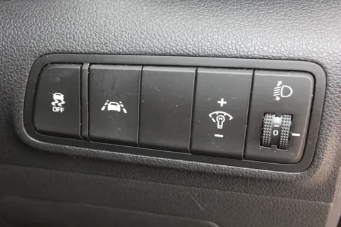 EF68PWV Hyundai Tucson 1.6 GDi SE Nav 5dr 2WD Thumbnail #17